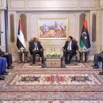 المنفي والبرهان يبحثان تعزيز العلاقات الثنائية بين ليبيا والسودان